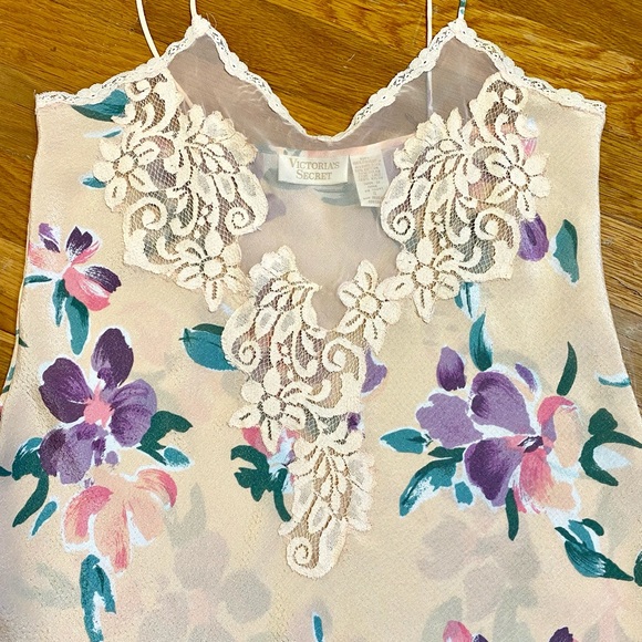 Vintage Victoria's Secret Peach Floral, Lace & Frill Mini Slip Lingerie Dress - Picture 8 of 15